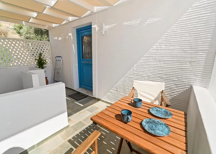 Aegean Beachfront - Chora, Ándros